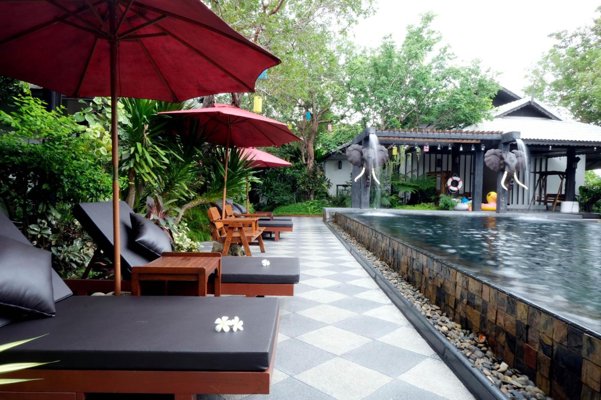 Vimarn Kaew Village And Resort Chiang Mai Exterior foto